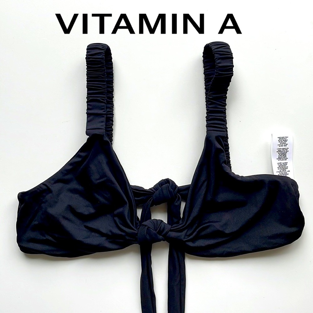 NWOT D cup VITAMIN A zuri bralette black swim top size 12 or D cup brand new